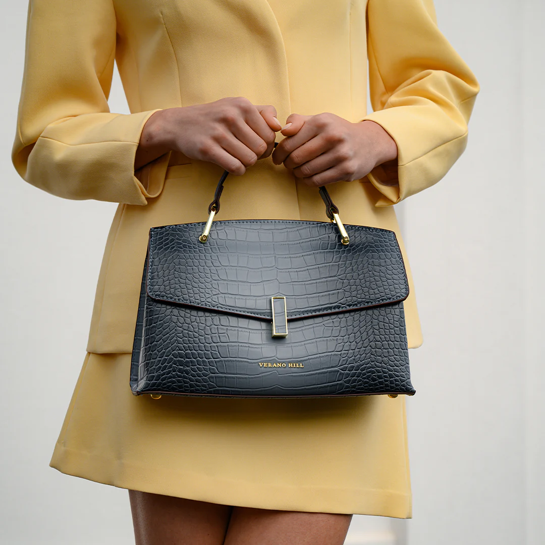 Deanna Medium Tote Bag - Image 9